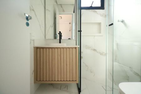 Apartamento à venda com 76m², 2 quartos e 1 vagaBanheiro da Suíte