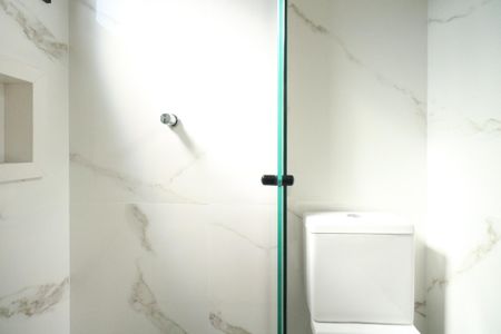 Apartamento à venda com 76m², 2 quartos e 1 vagaBanheiro da Suíte