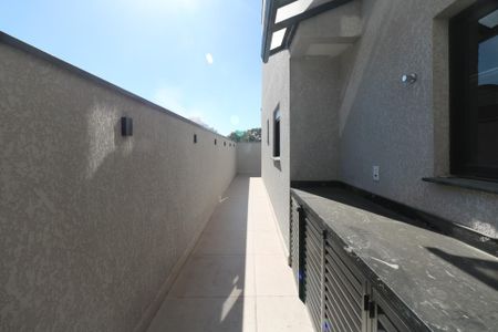 Apartamento à venda com 76m², 2 quartos e 1 vagaQuintal e Área de Serviço