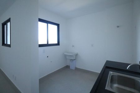 Apartamento à venda com 99m², 2 quartos e 2 vagas Apartamento à venda com 99m², 2 quartos e 2 vagasCozinha e Área de Serviço
