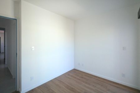 Apartamento à venda com 99m², 2 quartos e 2 vagas Apartamento à venda com 99m², 2 quartos e 2 vagasSuíte