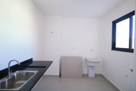 Apartamento à venda com 99m², 2 quartos e 2 vagas Apartamento à venda com 99m², 2 quartos e 2 vagasCozinha e Área de Serviço