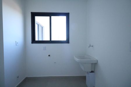 Apartamento à venda com 99m², 2 quartos e 2 vagasCozinha e Área de Serviço