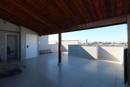 Apartamento à venda com 105m², 2 quartos e 2 vagasCobertura