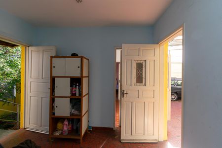 Edícula - Sala de casa à venda com 3 quartos, 323m² em Vila Ivone, São Paulo