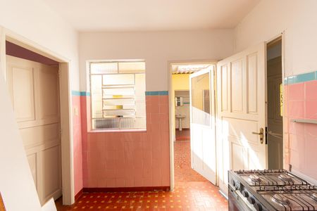 Edícula - Cozinha de casa à venda com 3 quartos, 323m² em Vila Ivone, São Paulo