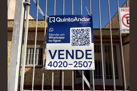 Placa  de casa à venda com 3 quartos, 323m² em Vila Ivone, São Paulo