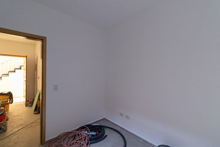 Quarto de apartamento para alugar com 1 quarto, 27m² em Guaianases, São Paulo