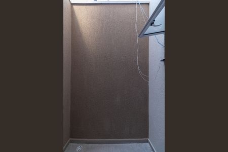 Varanda Quarto de apartamento para alugar com 1 quarto, 27m² em Guaianases, São Paulo