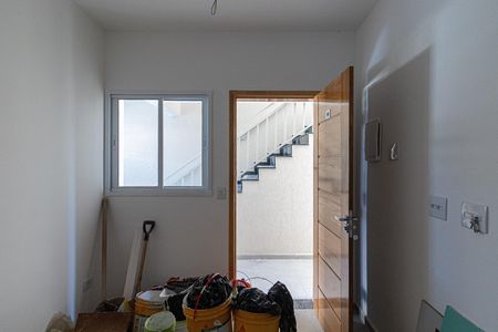 Sala/Cozinha/Área de Serviço  de apartamento para alugar com 1 quarto, 27m² em Guaianases, São Paulo