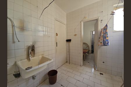 Apartamento para alugar com 150m², 3 quartos e 1 vagaÁrea de Serviço