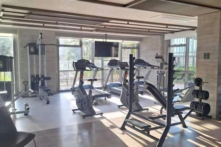 Apartamento à venda com 77m², 2 quartos e 1 vaga Apartamento à venda com 77m², 2 quartos e 1 vagaÁrea comum - Academia