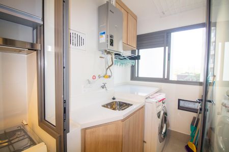Apartamento à venda com 77m², 2 quartos e 1 vaga Apartamento à venda com 77m², 2 quartos e 1 vagaÁrea de Serviço