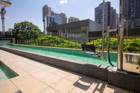 Apartamento à venda com 77m², 2 quartos e 1 vaga Apartamento à venda com 77m², 2 quartos e 1 vagaÁrea comum - Piscina
