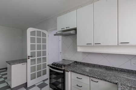 Apartamento para alugar com 200m², 4 quartos e 2 vagas Apartamento para alugar com 200m², 4 quartos e 2 vagasCozinha