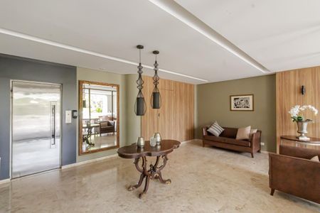 Apartamento para alugar com 200m², 4 quartos e 2 vagas Apartamento para alugar com 200m², 4 quartos e 2 vagasÁrea comum - Hall Social