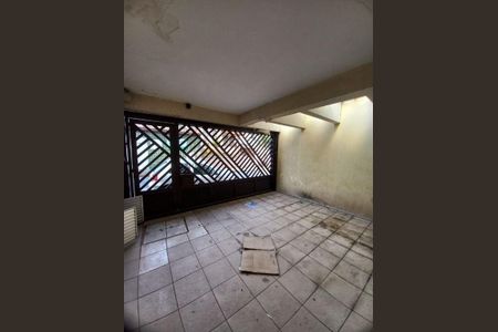 Casa à venda com 150m², 3 quartos e 2 vagas