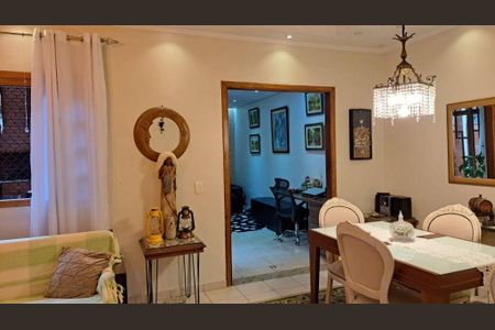 Casa à venda com 120m², 3 quartos e 2 vagas