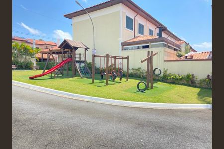 Casa à venda com 120m², 3 quartos e 2 vagas