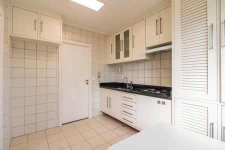 Apartamento à venda com 107m², 3 quartos e 2 vagasCozinha
