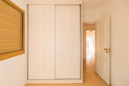 Apartamento à venda com 107m², 3 quartos e 2 vagasQuarto 1