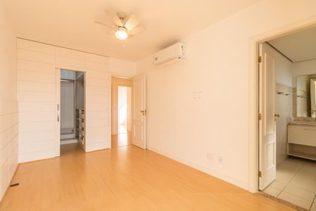Apartamento à venda com 107m², 3 quartos e 2 vagasSuíte