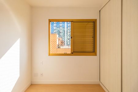 Apartamento à venda com 107m², 3 quartos e 2 vagasQuarto 1