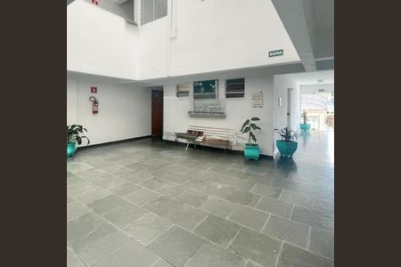 Apartamento à venda com 74m², 3 quartos e sem vaga