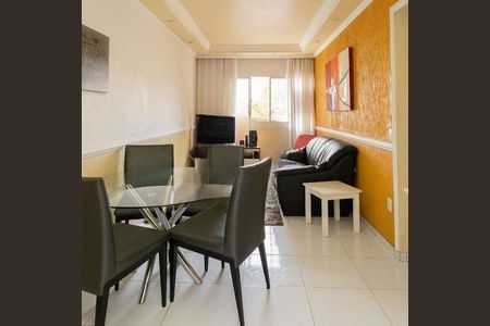 Apartamento à venda com 74m², 3 quartos e sem vaga