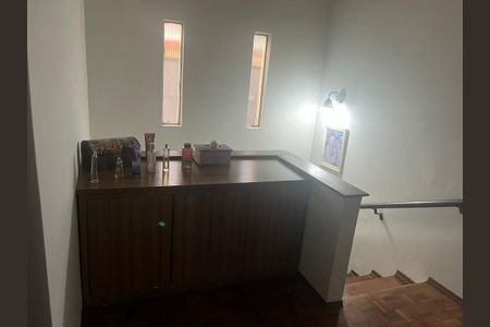 Casa à venda com 3 quartos, 147m² em Vila Guaraciaba, Santo André
