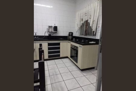 Casa à venda com 3 quartos, 147m² em Vila Guaraciaba, Santo André