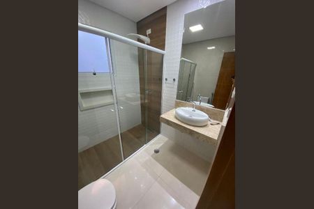Casa à venda com 2 quartos, 145m² em Jardim Las Vegas, Santo André