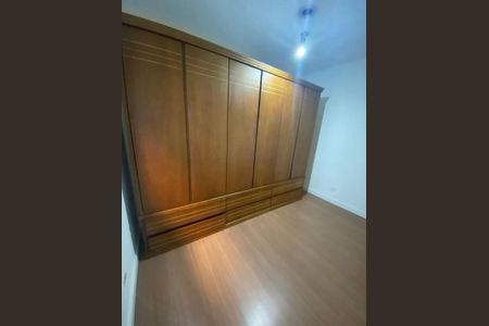 Casa à venda com 2 quartos, 145m² em Jardim Las Vegas, Santo André