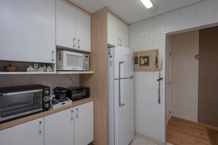 Apartamento à venda com 65m², 2 quartos e 1 vaga Apartamento à venda com 65m², 2 quartos e 1 vagaCozinha
