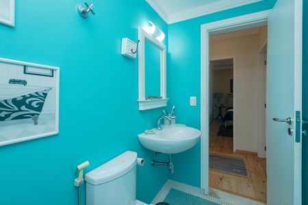 Apartamento à venda com 65m², 2 quartos e 1 vaga Apartamento à venda com 65m², 2 quartos e 1 vagaBanheiro