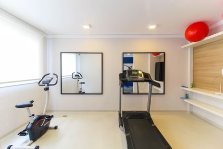 Apartamento à venda com 32m², 2 quartos e sem vaga Apartamento à venda com 32m², 2 quartos e sem vagaÁrea comum - Academia