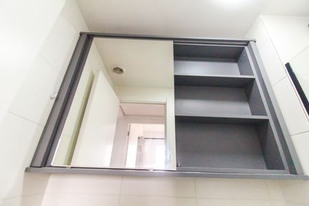 Apartamento à venda com 32m², 2 quartos e sem vaga Apartamento à venda com 32m², 2 quartos e sem vagaBanheiro