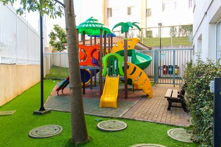 Apartamento à venda com 32m², 2 quartos e sem vaga Apartamento à venda com 32m², 2 quartos e sem vagaÁrea comum - Playground