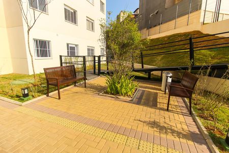 Apartamento à venda com 32m², 2 quartos e sem vaga Apartamento à venda com 32m², 2 quartos e sem vagaÁrea comum