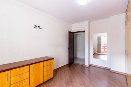 Casa para alugar com 163m², 3 quartos e 2 vagas Casa para alugar com 163m², 3 quartos e 2 vagasQuarto 2