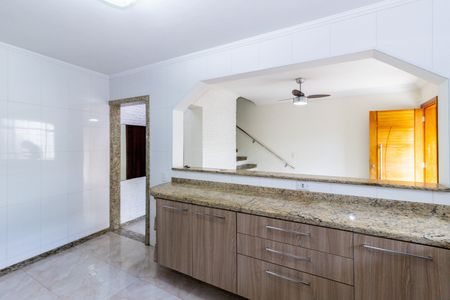Casa para alugar com 163m², 3 quartos e 2 vagas Casa para alugar com 163m², 3 quartos e 2 vagasCozinha
