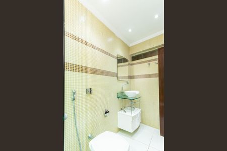 Casa para alugar com 163m², 3 quartos e 2 vagas Casa para alugar com 163m², 3 quartos e 2 vagasBanheiro Quarto 1