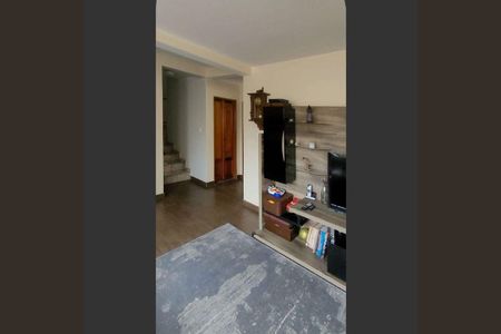 Casa à venda com 3 quartos, 250m² em Jardim Las Vegas, Santo André