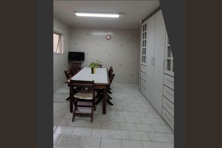 Casa à venda com 3 quartos, 250m² em Jardim Las Vegas, Santo André