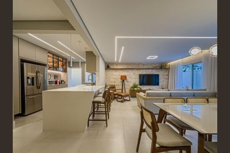 Casa à venda com 120m², 3 quartos e 3 vagas