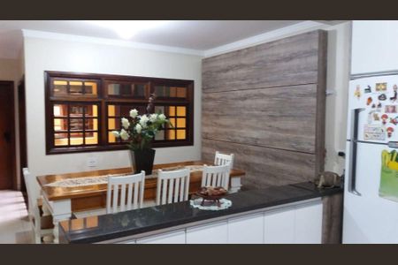 Casa à venda com 3 quartos, 223m² em Nova Petrópolis, São Bernardo do Campo