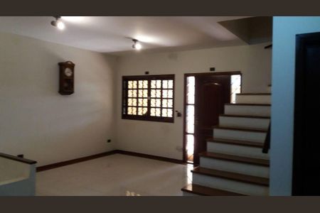 Casa à venda com 3 quartos, 223m² em Nova Petrópolis, São Bernardo do Campo