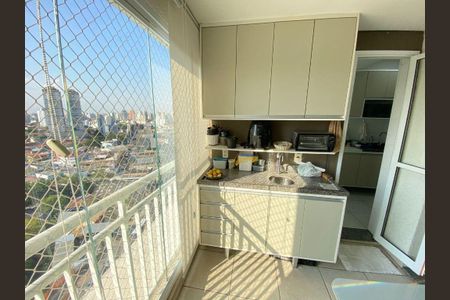 Apartamento à venda com 69m², 2 quartos e 1 vagaSacada grill