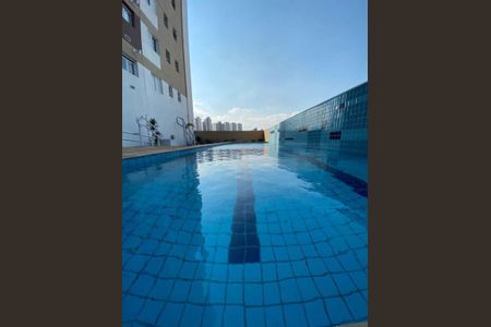 Apartamento à venda com 69m², 2 quartos e 1 vagapiscina adulto