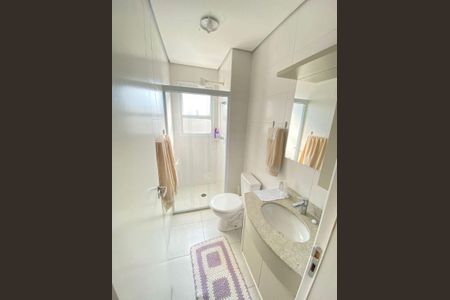 Apartamento à venda com 69m², 2 quartos e 1 vagaBanheiro Social 